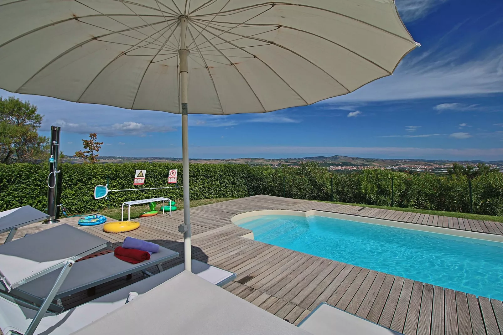 Daino-Pool