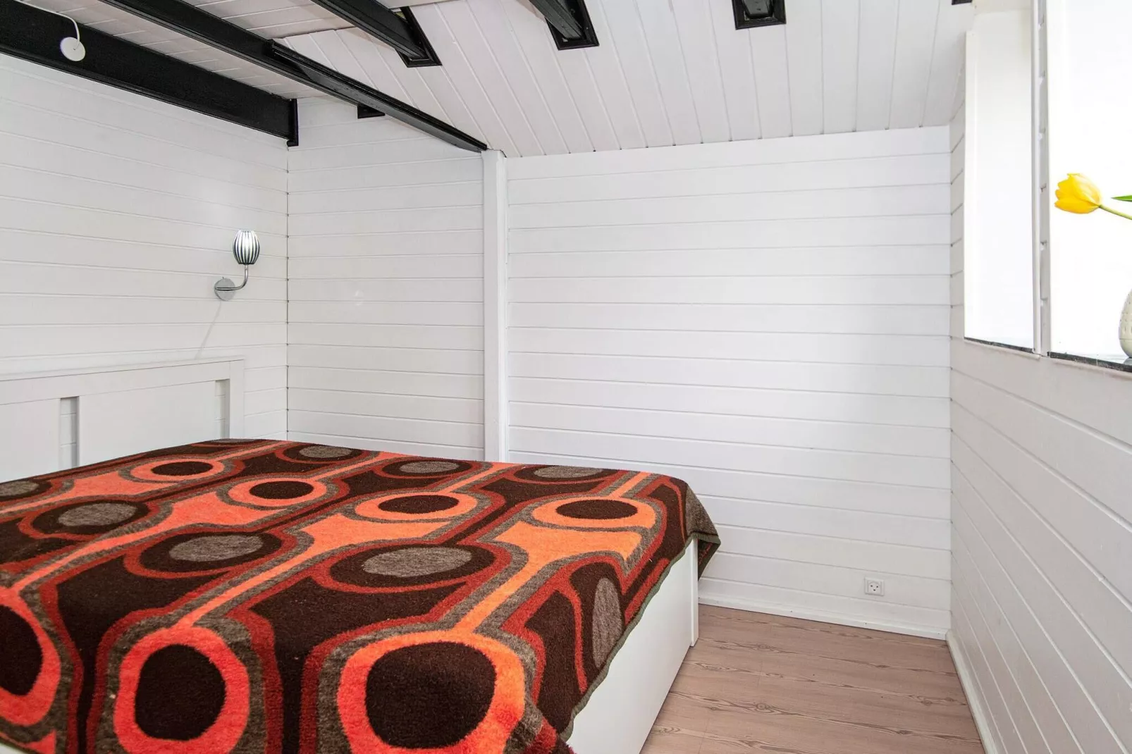 Enchanting Cottage with Whirlpool-By Traum-Indoor