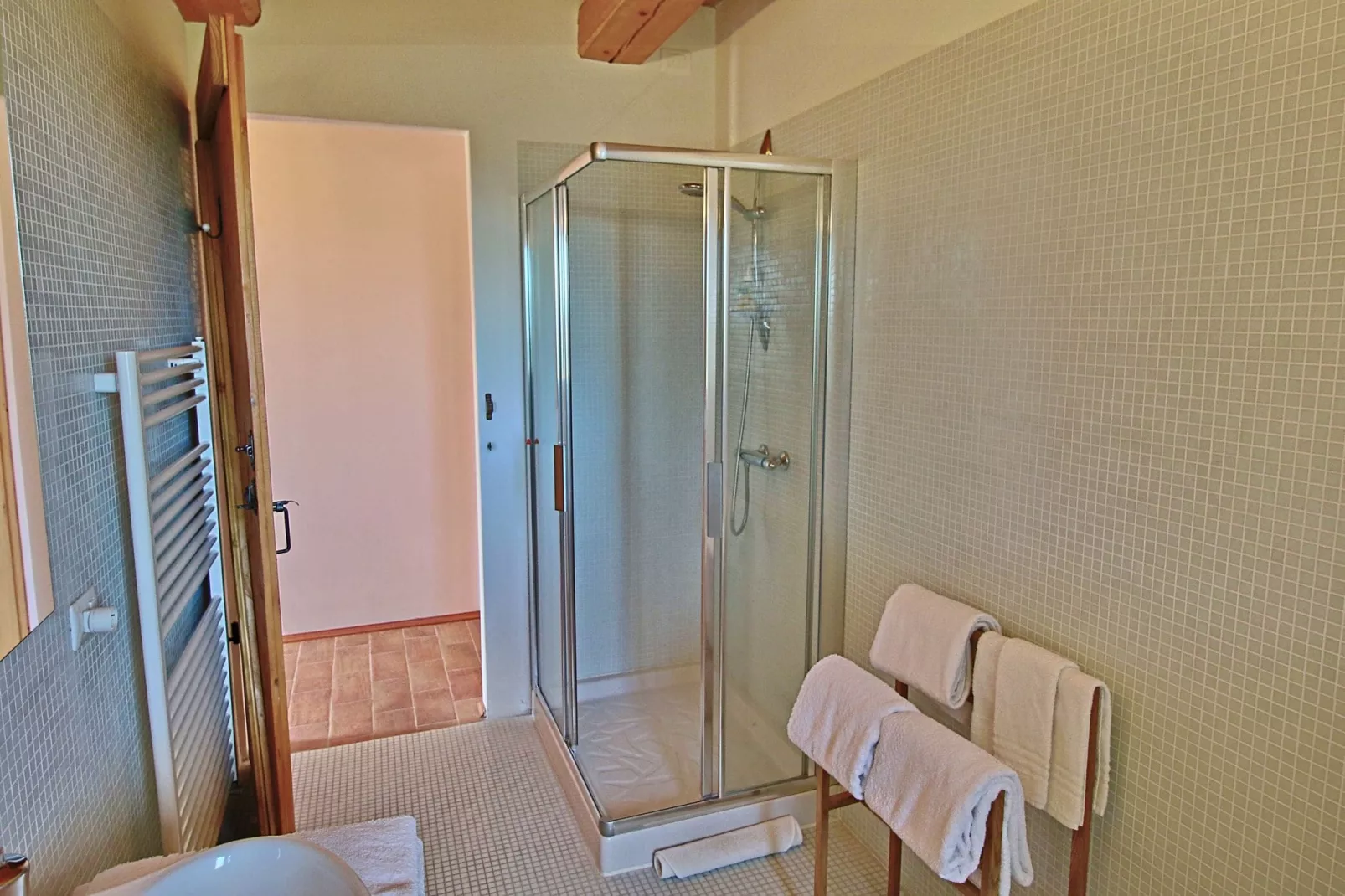 Daino-Bathroom