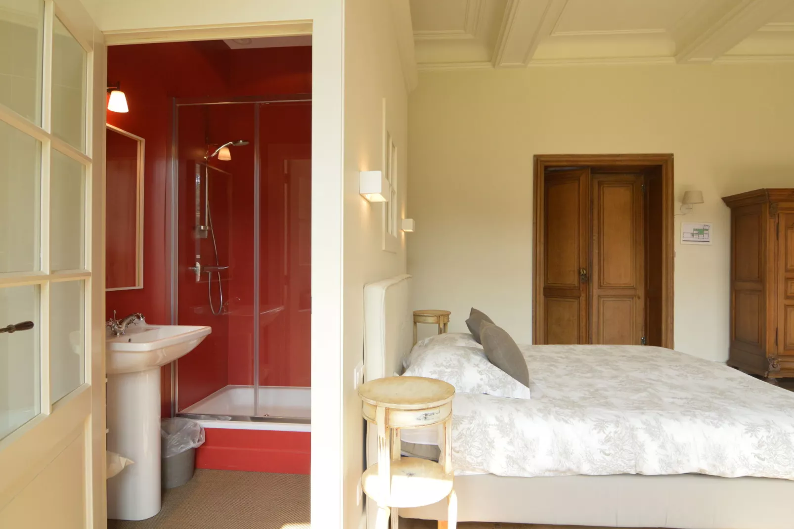 Chateau des Deux Etangs 36 pers-Bathroom