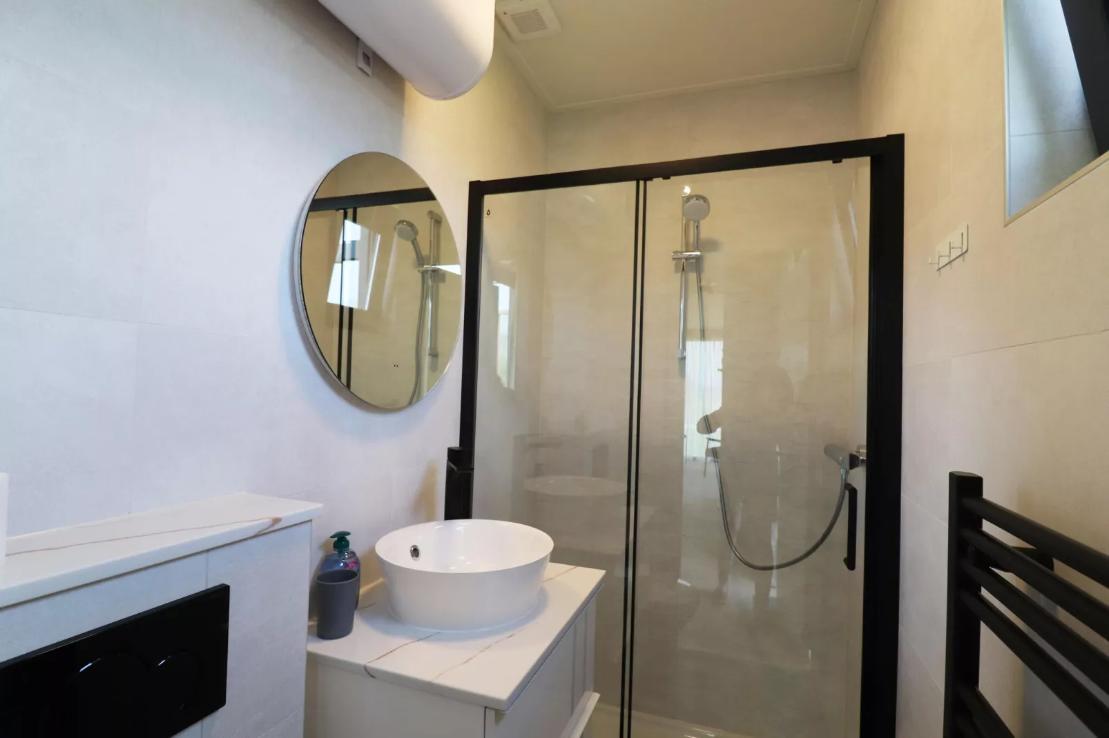 Huisje 'In de Tuin' A en B-Bathroom