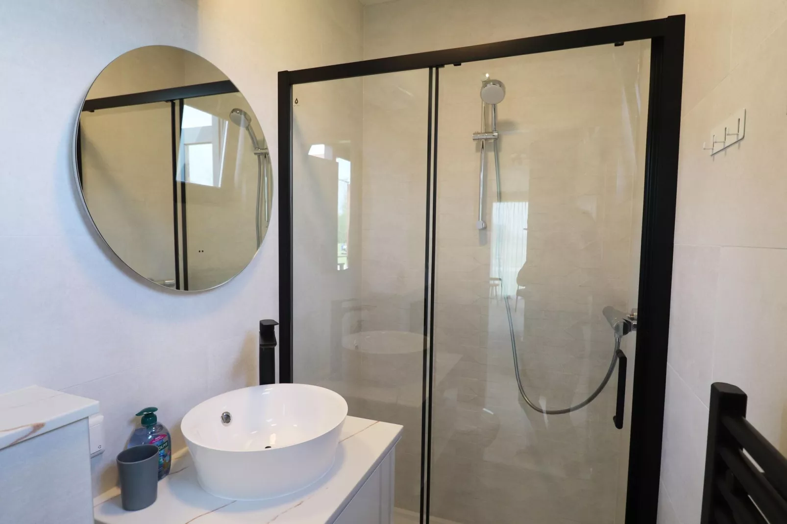 Huisje 'In de Tuin' A en B-Bathroom