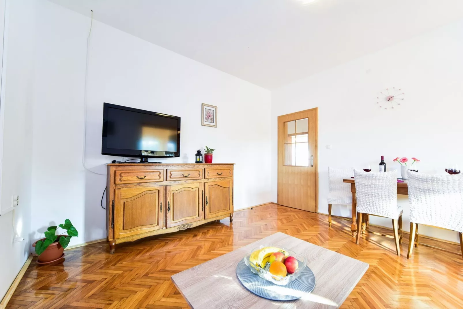 Apartment Josip-Dining room
