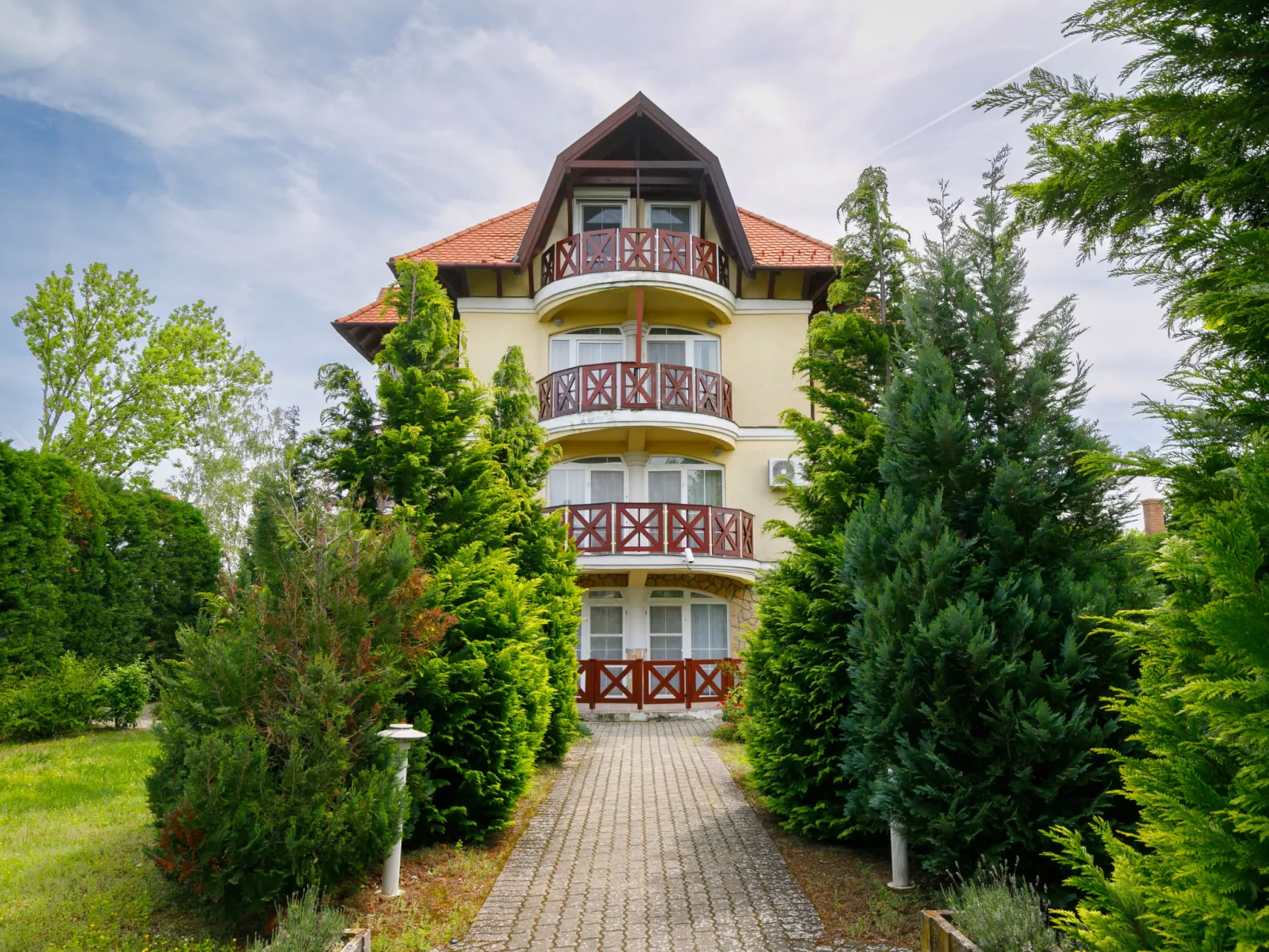 Charlie-Draußen