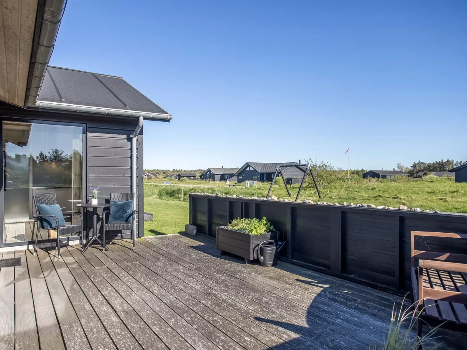 "Yaim" - 800m from the sea-Outside