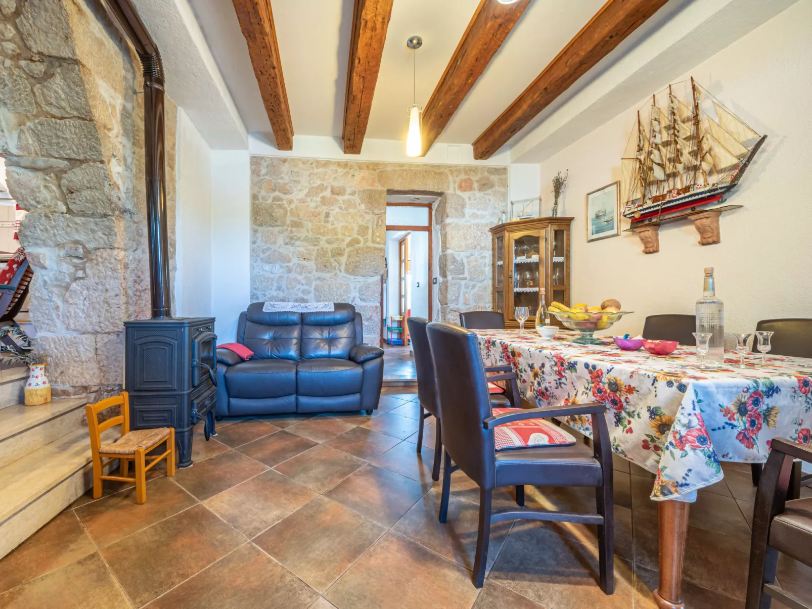 Little Tuscany for Two-Drinnen
