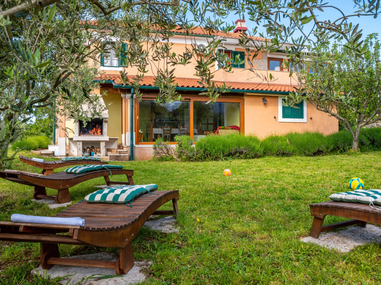 Little Tuscany for Two-Draußen