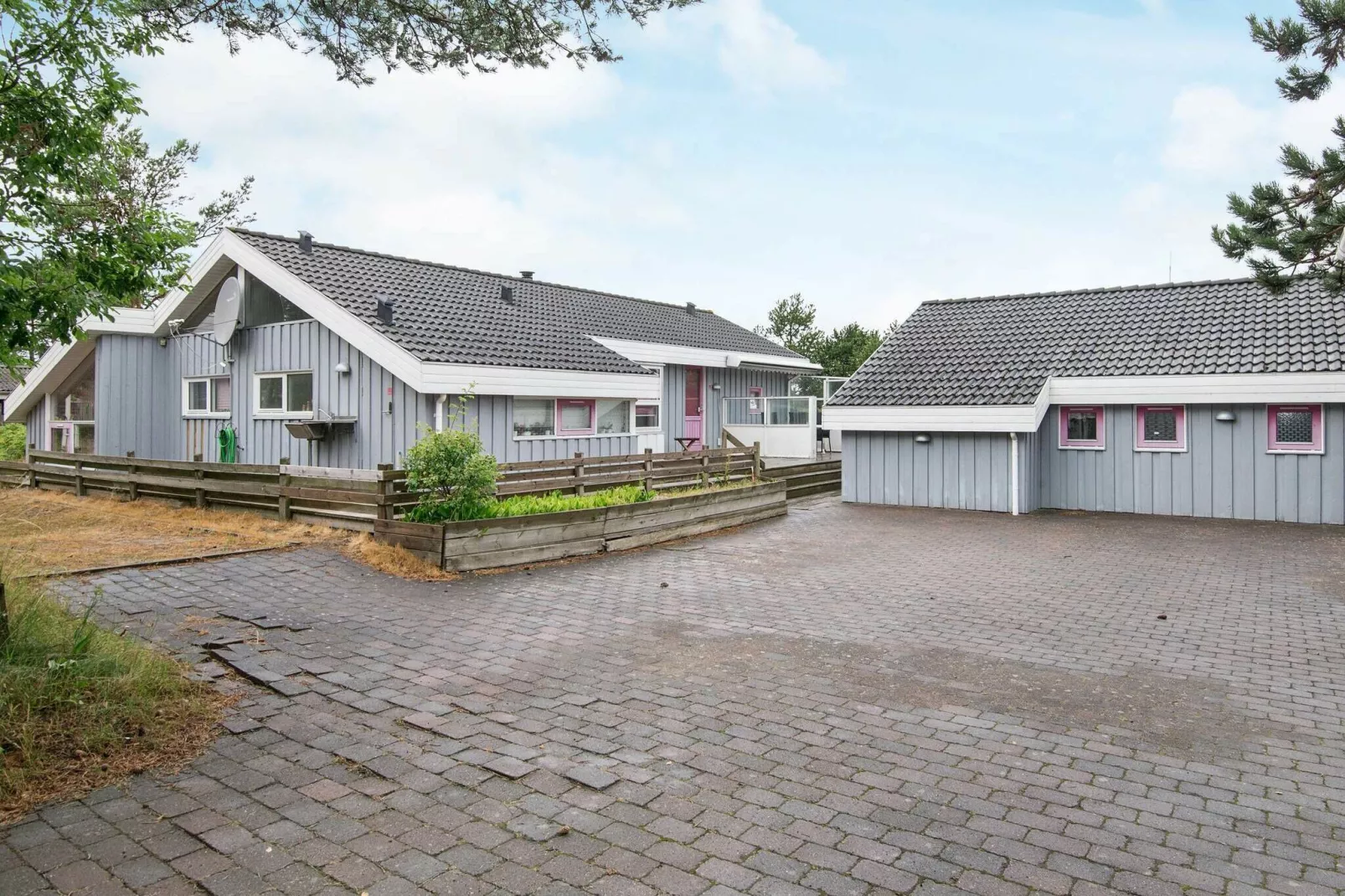 8 person holiday home in Glesborg