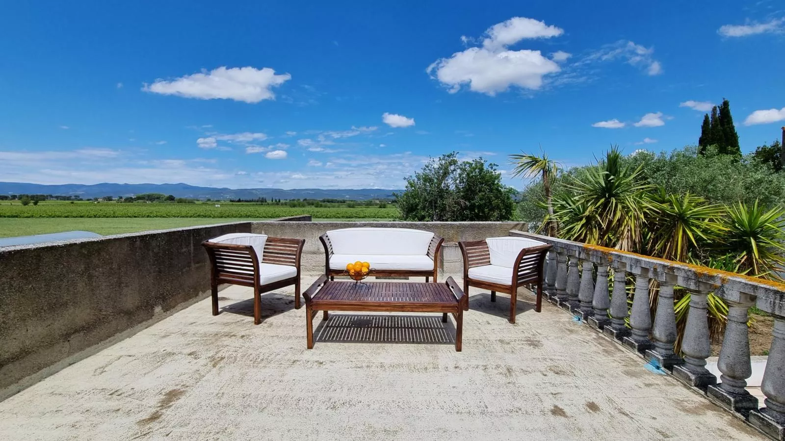Louis-Terrace balcony