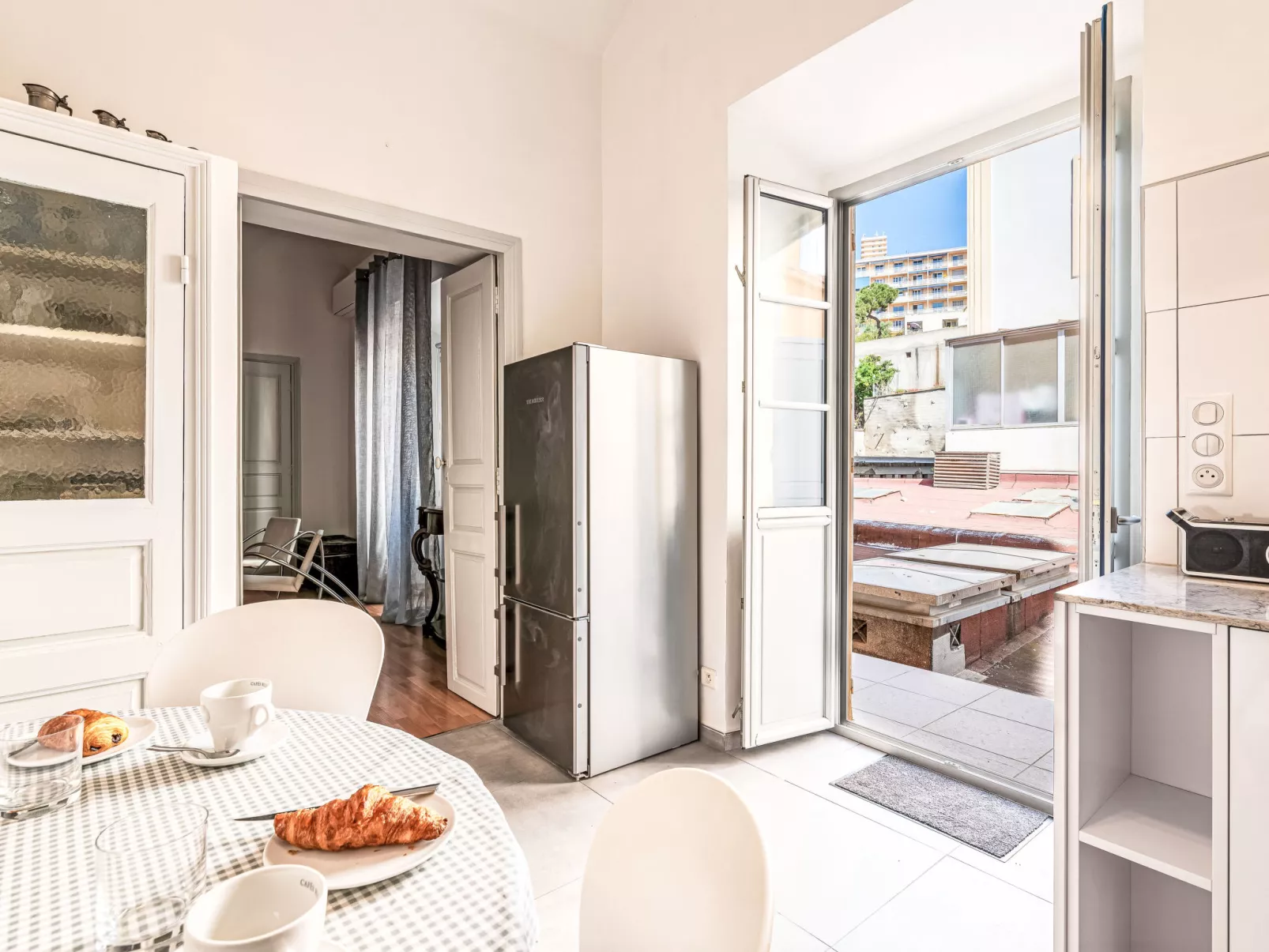 Casa Grandval-Inside