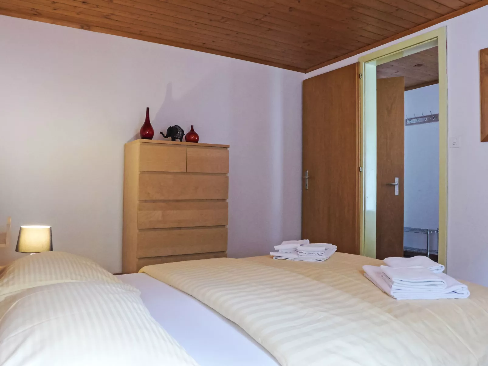 Bristol Apt.18-Inside