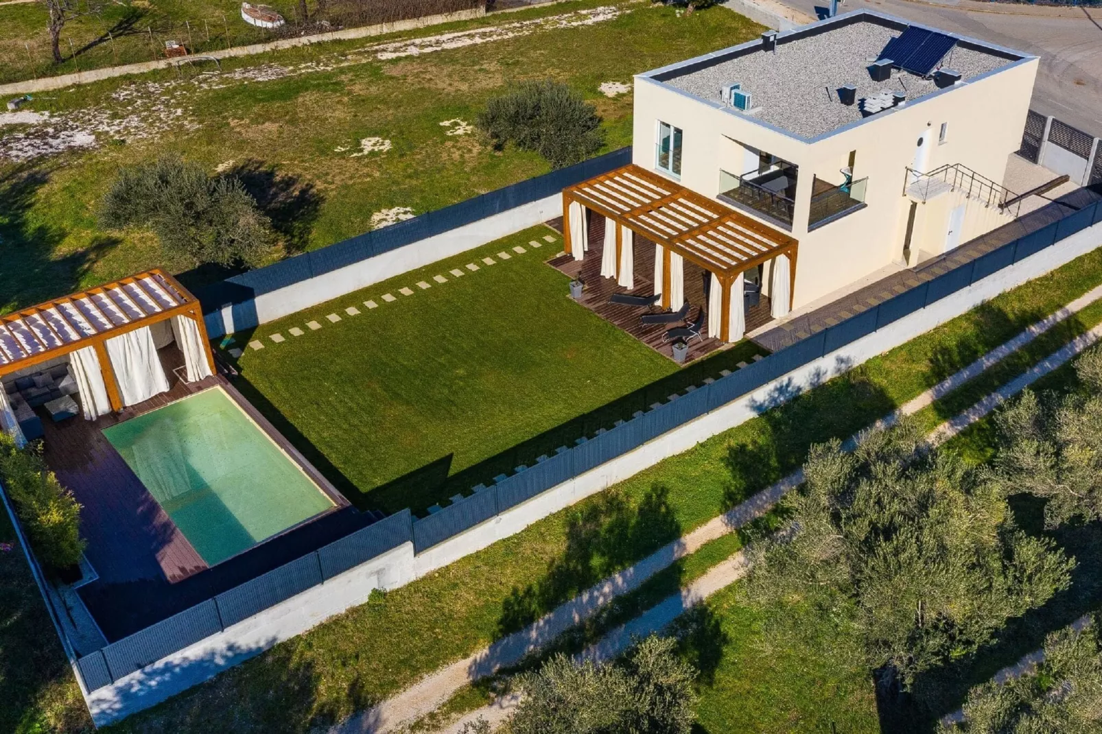 Villa Bibinje-Gardens summer