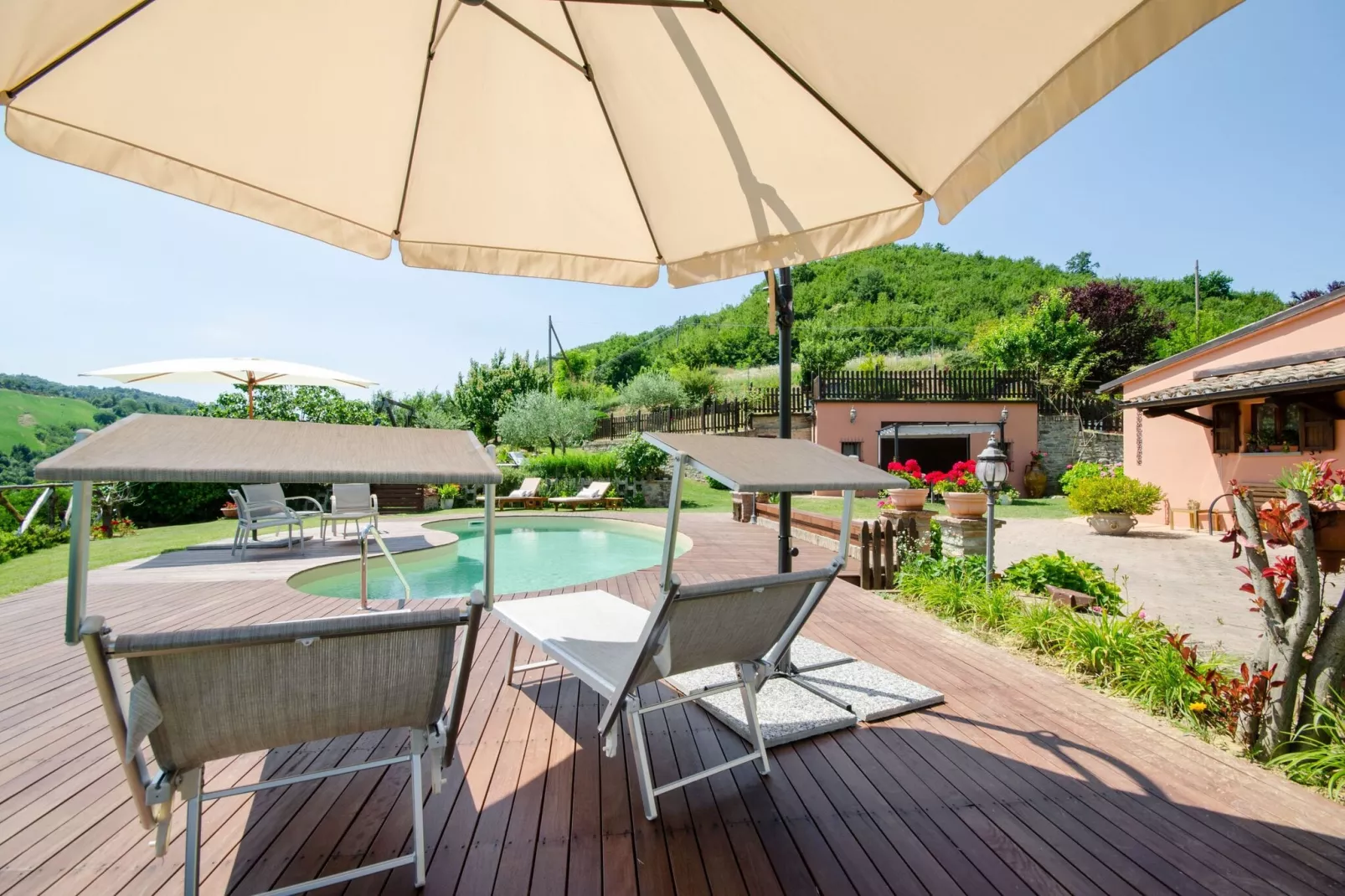 Villa Angolo Fiorito-Pool