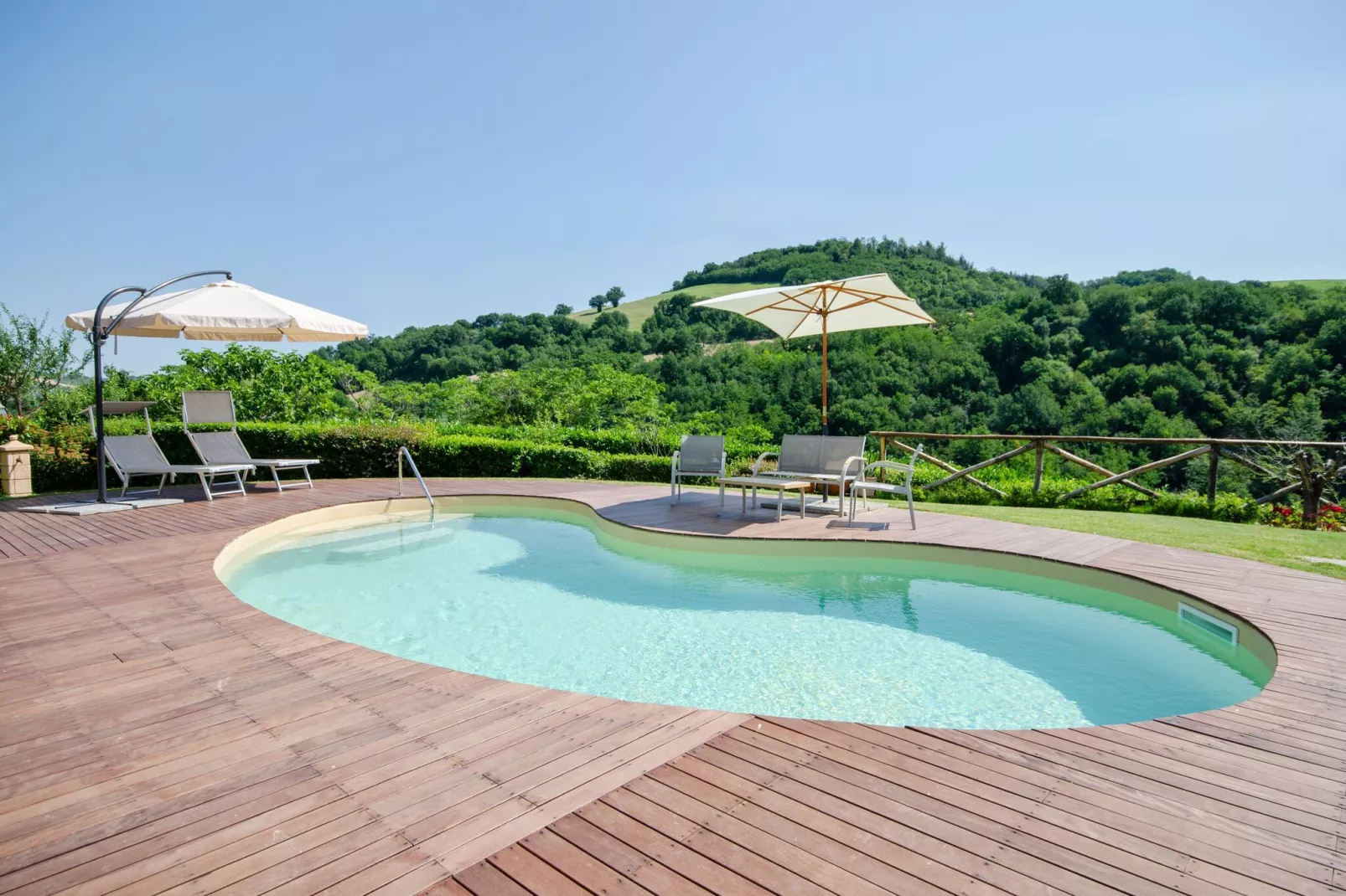 Villa Angolo Fiorito-Pool