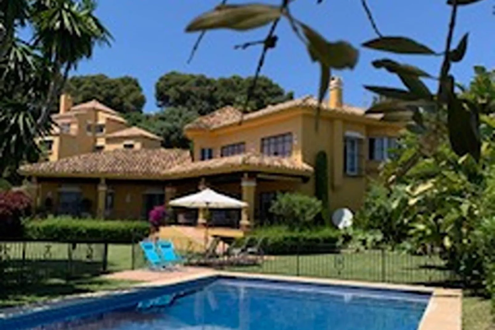 Casa Amarilla-Pool