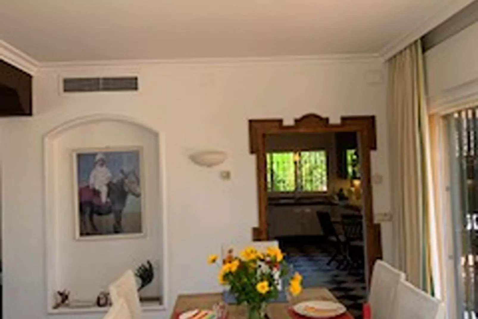 Casa Amarilla-Dining room