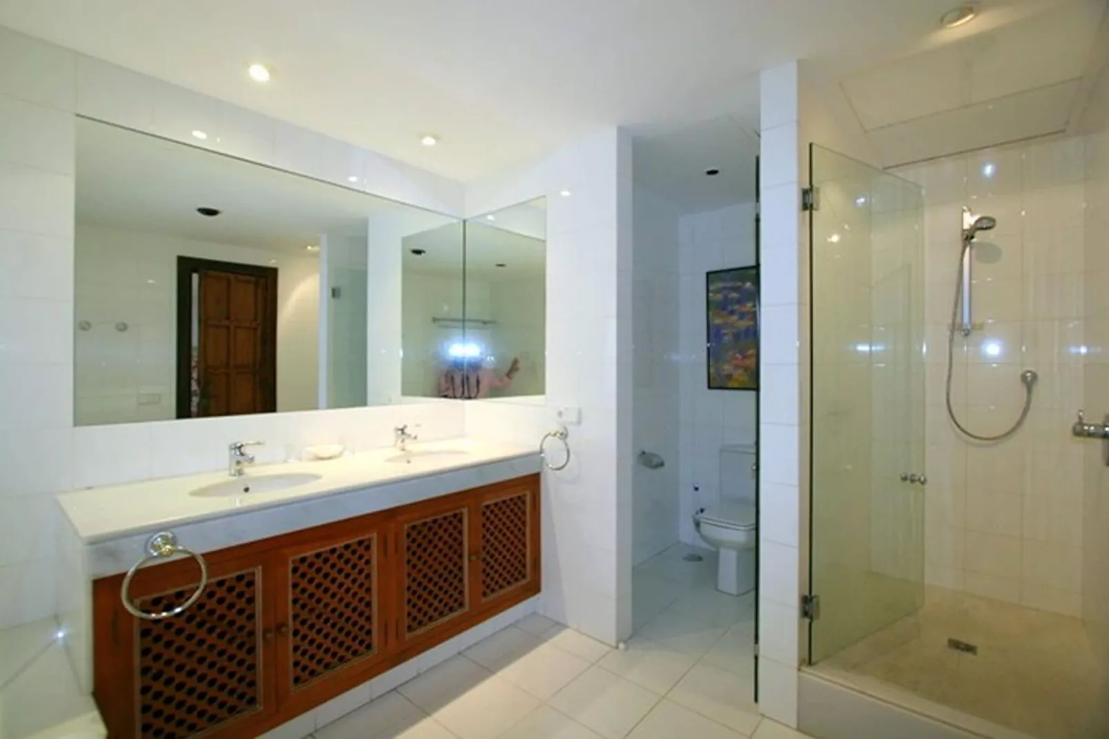 Casa Amarilla-Bathroom