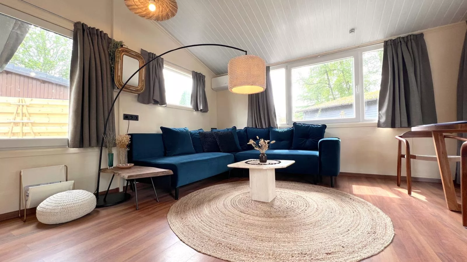 Charlies Chalet-Wohnzimmer