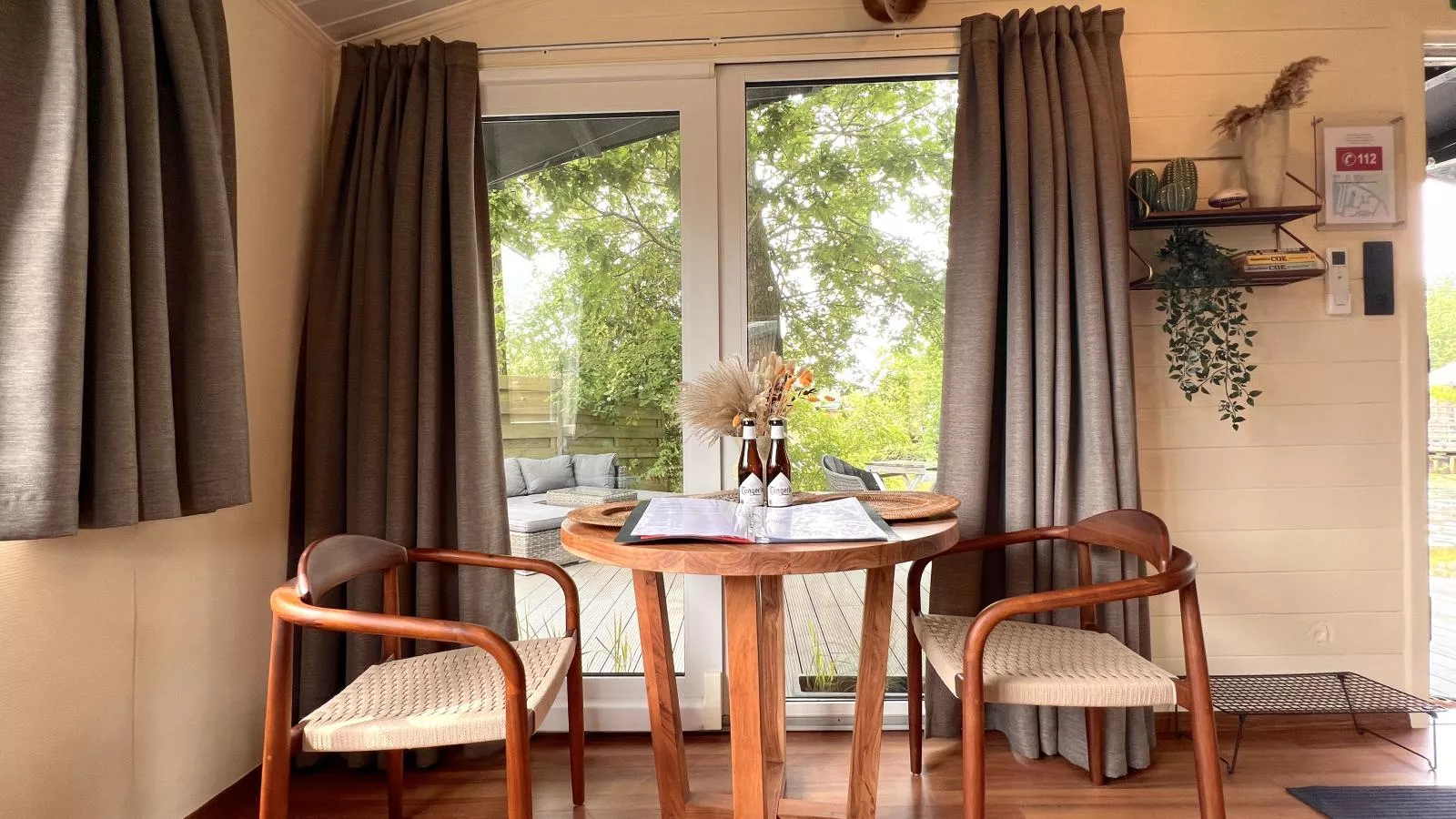 Charlies Chalet-Esszimmer