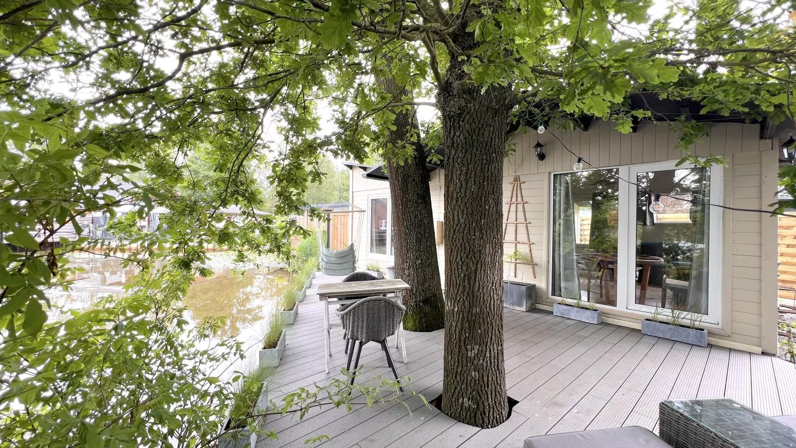 Charlies Chalet-Außenbereich Sommer