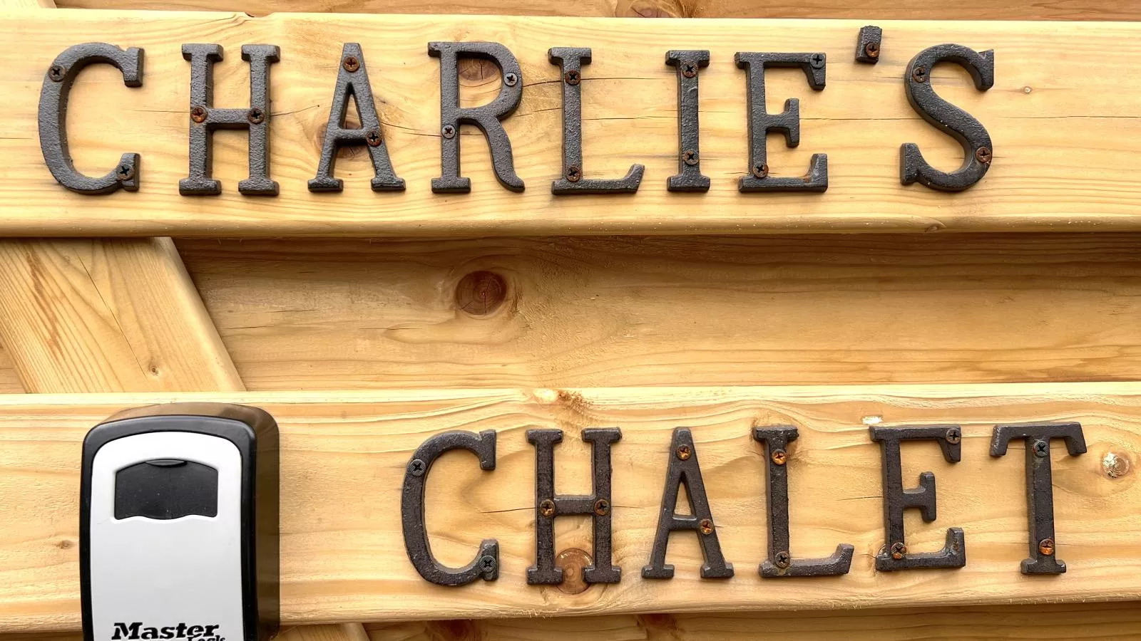 Charlies Chalet-Ambiente