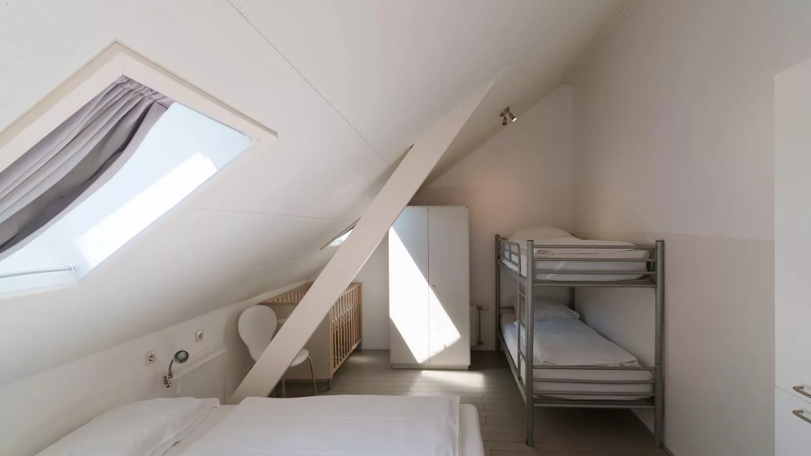Het Grootenhuis-Bedroom