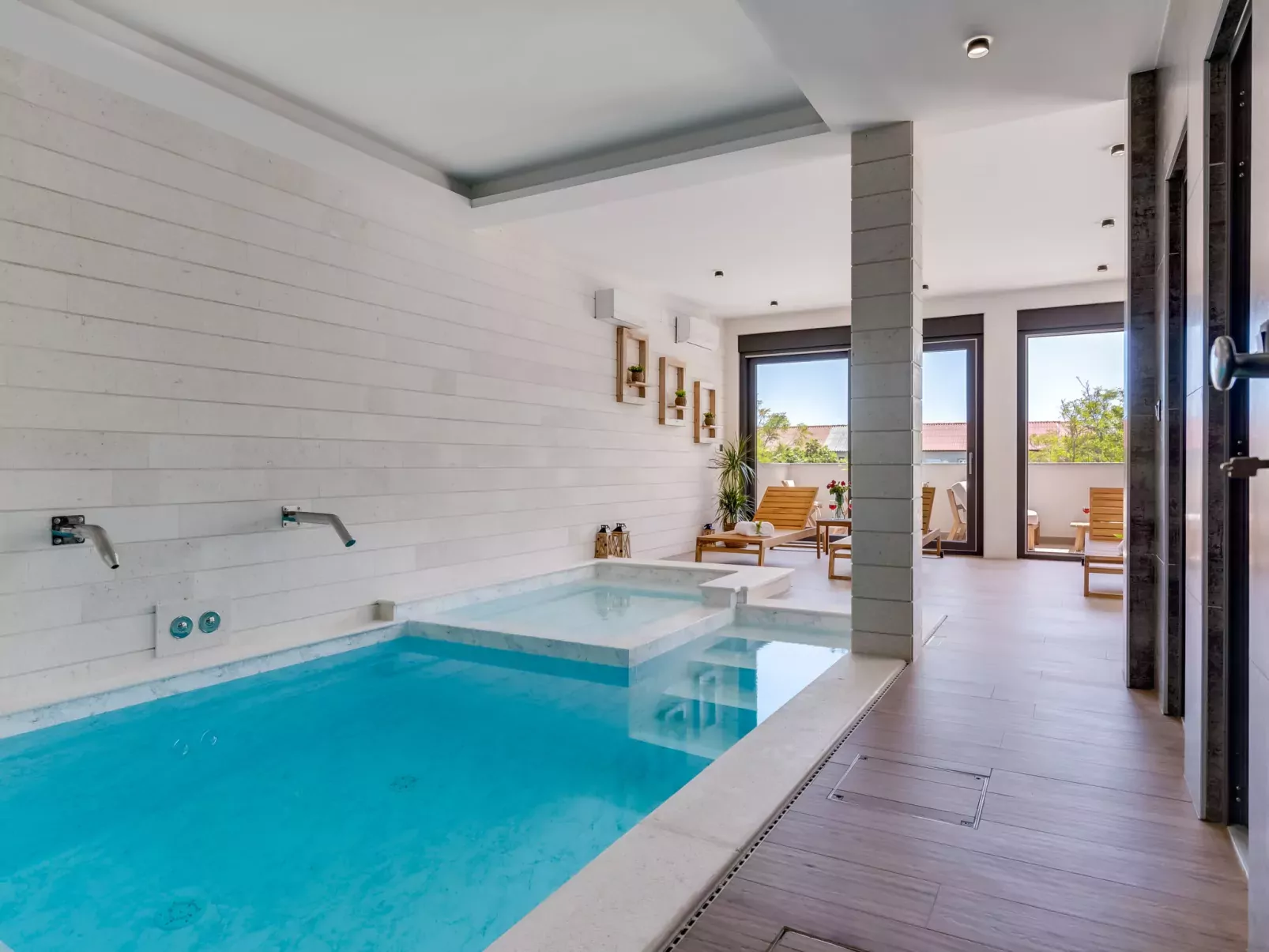Luxury Villa Terra Maiorum-Inside