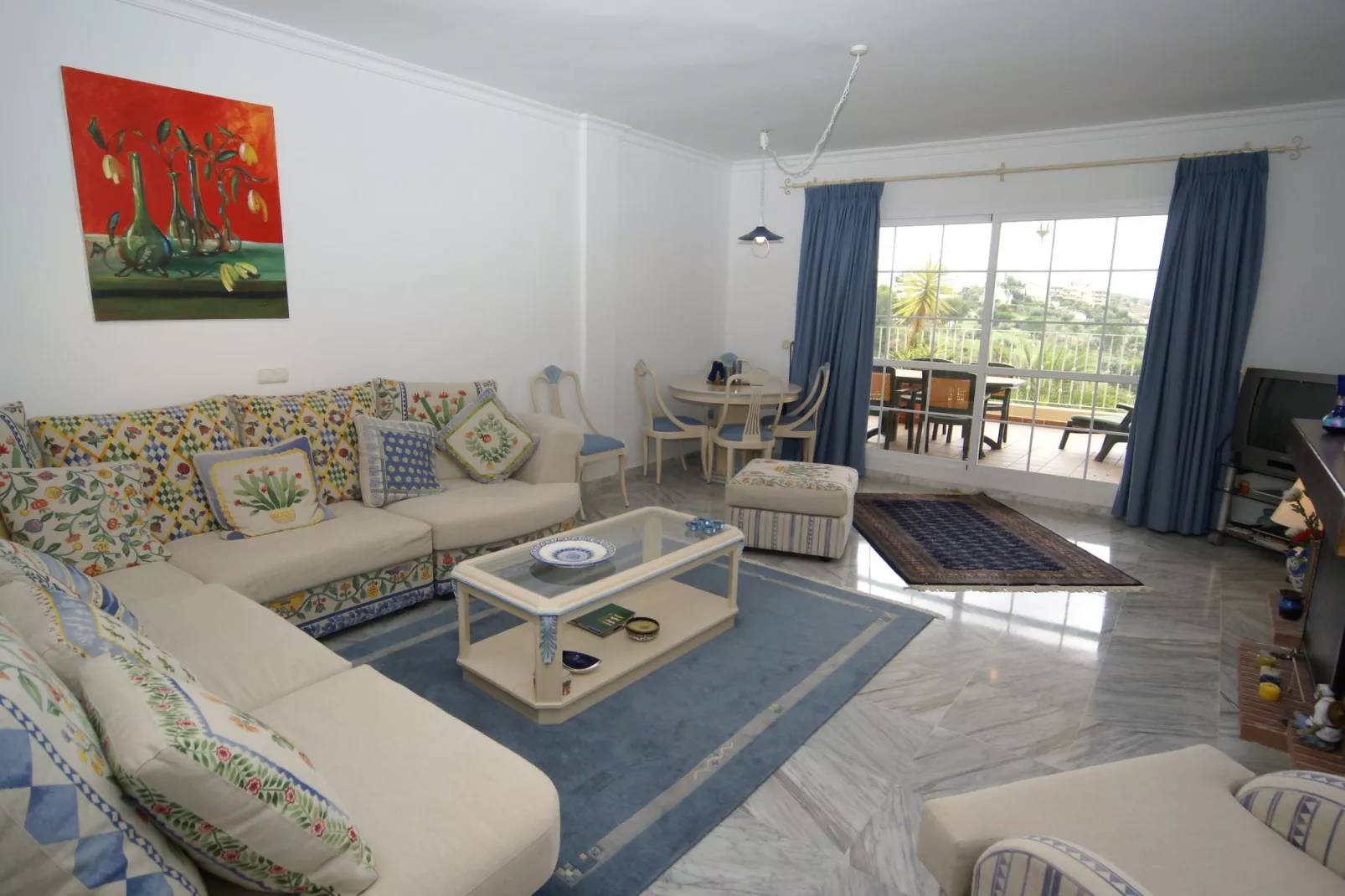 El Mirador-Living room