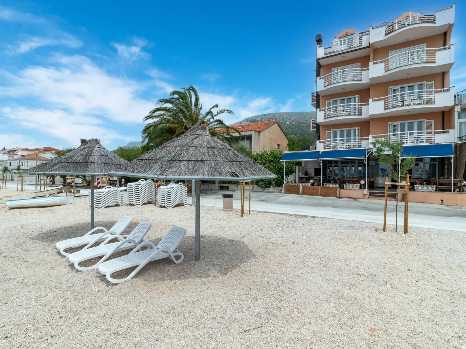 Apartman 15-Outside