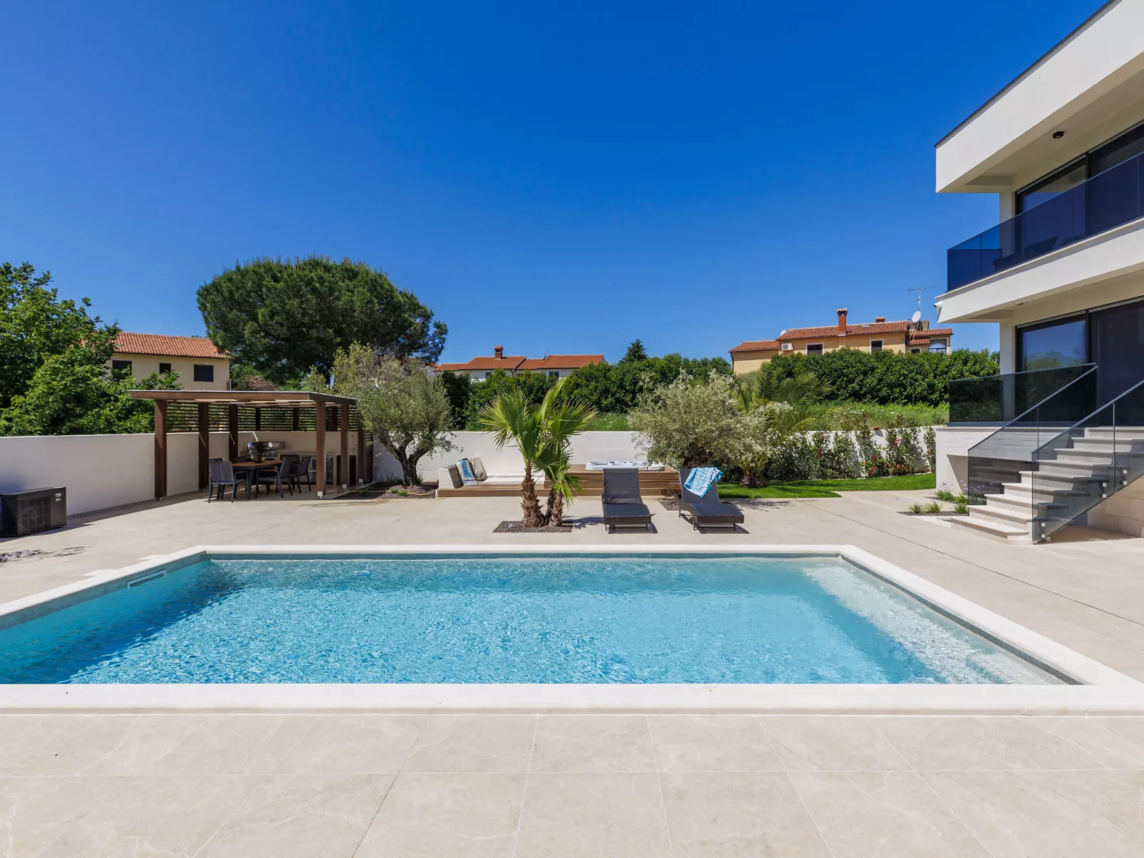 Villa Sandro-Outside