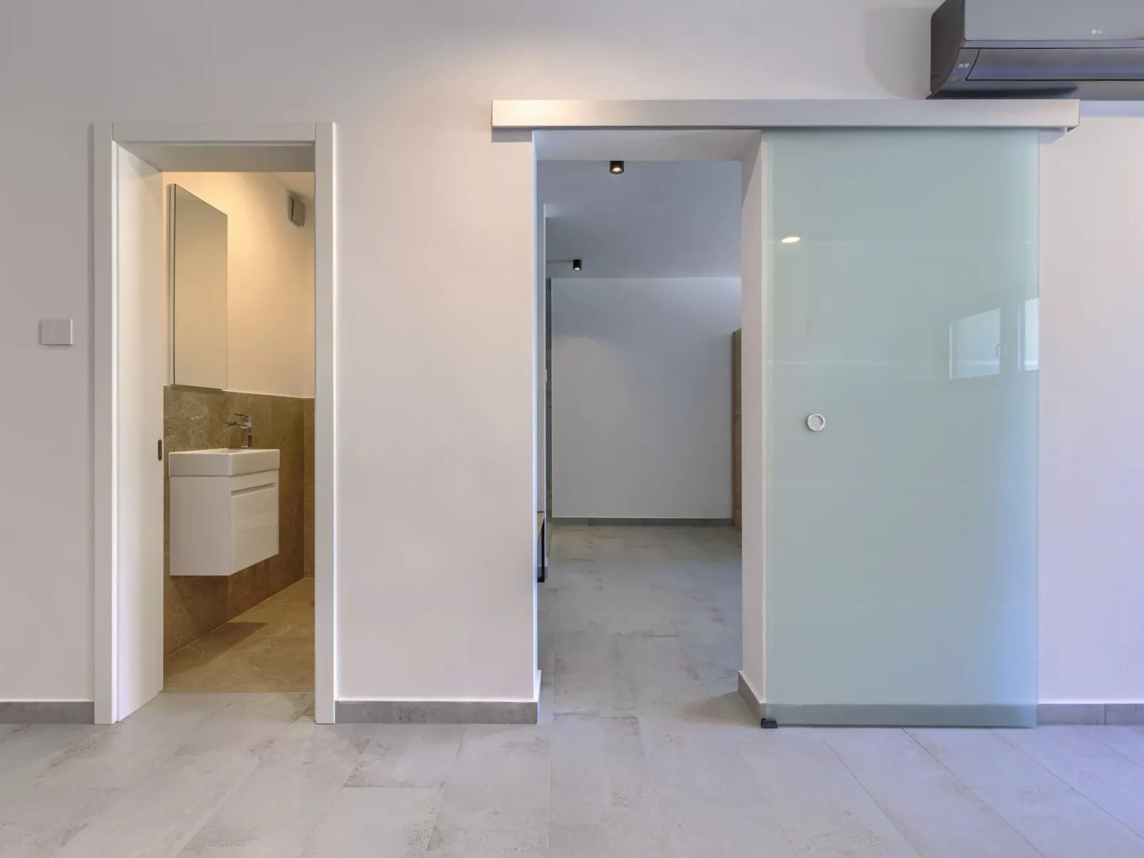 Villa Sandro-Inside