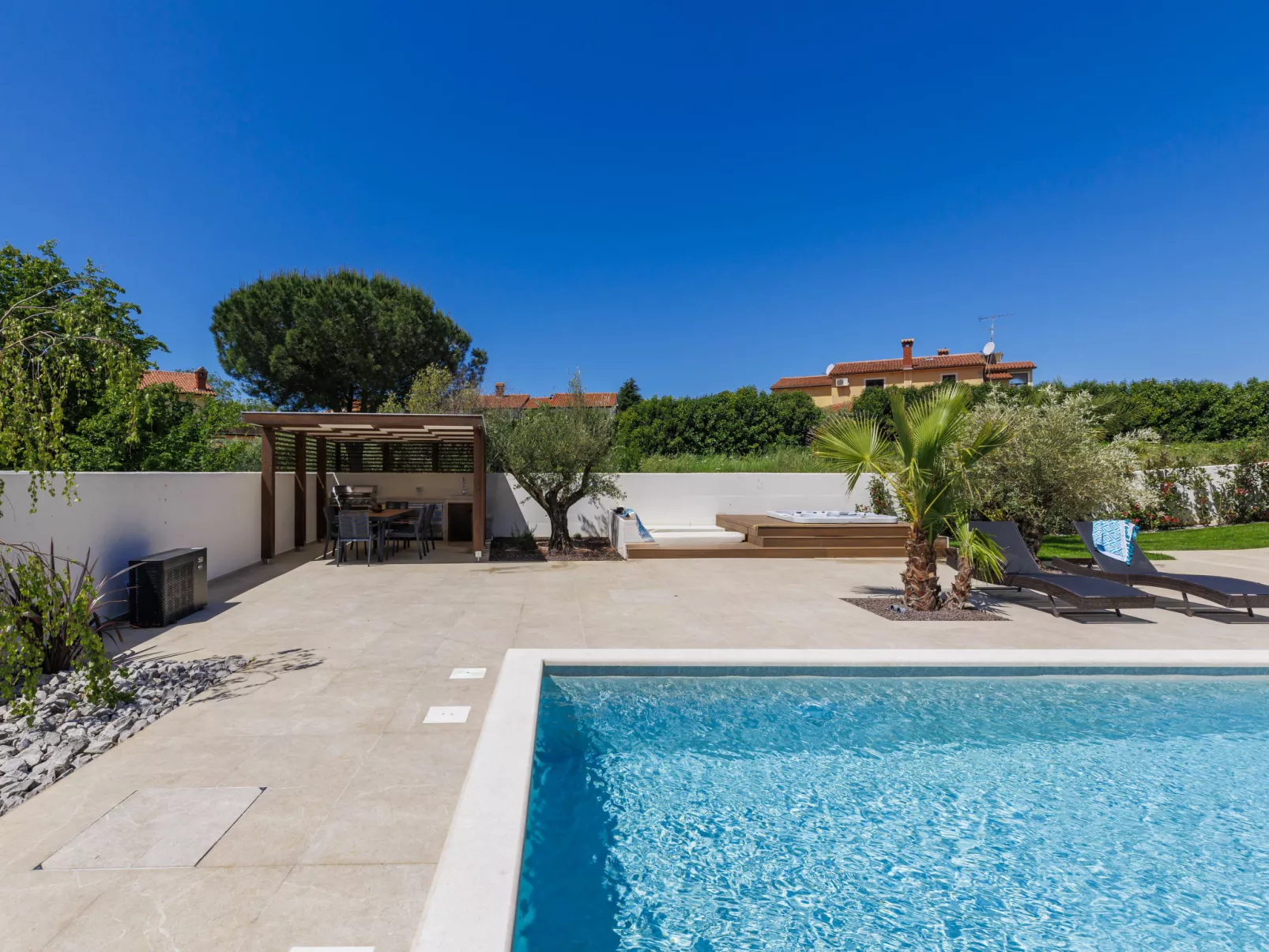 Villa Sandro-Outside