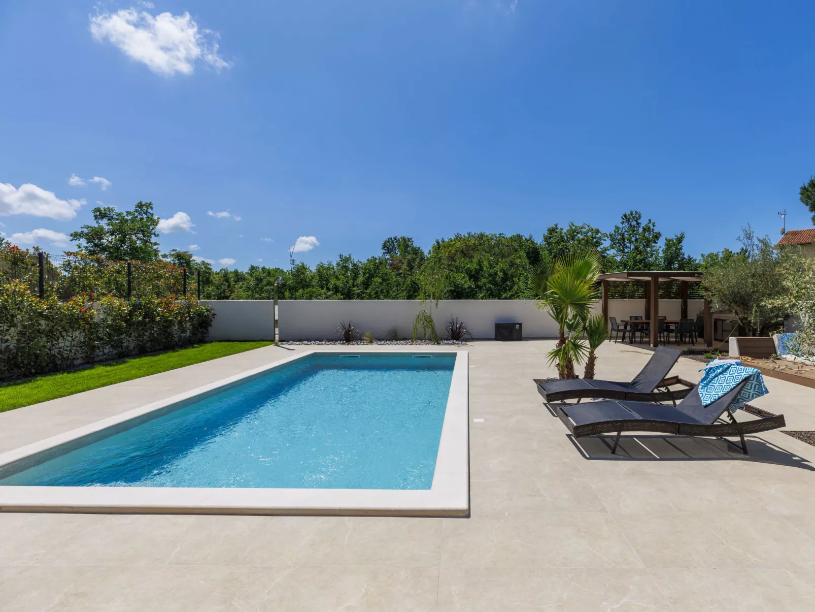 Villa Sandro-Outside