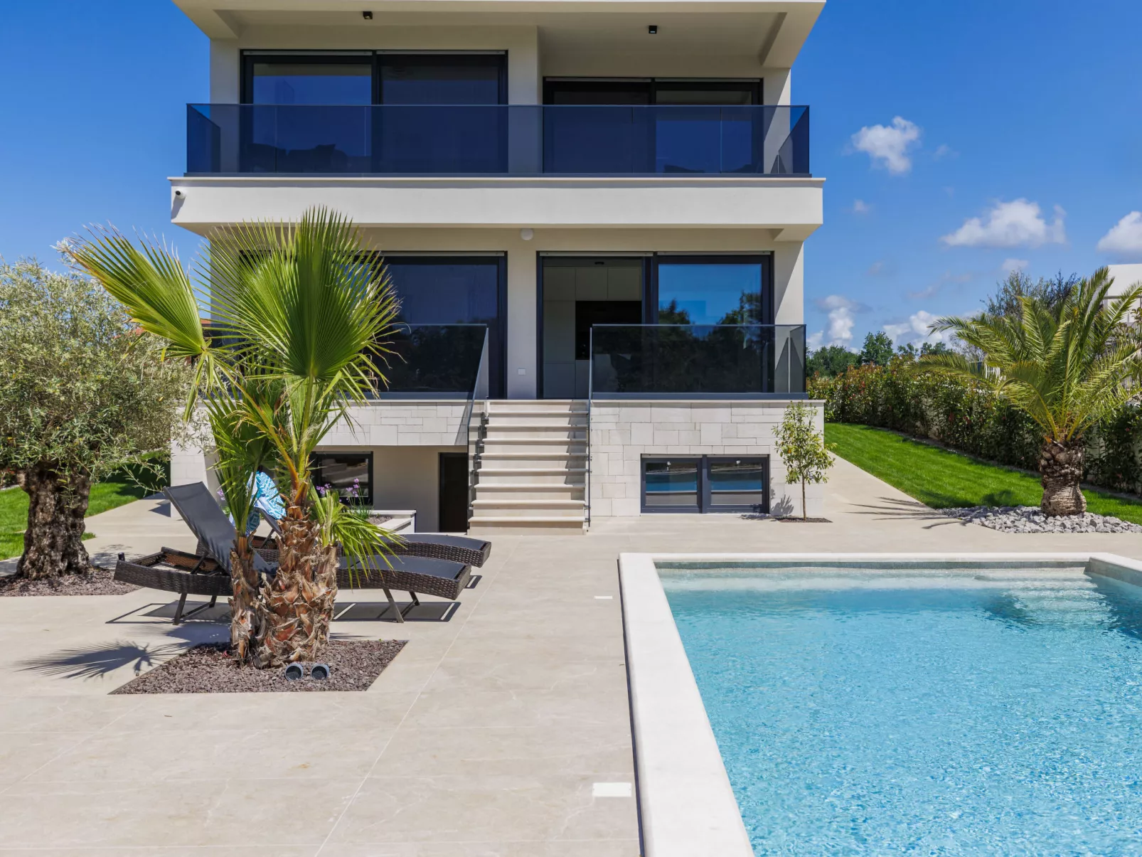 Villa Sandro-Outside