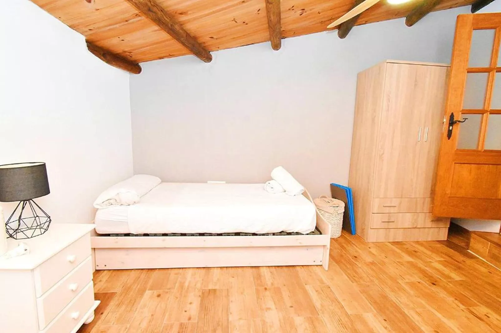 La Casa del Alcor-Bedroom