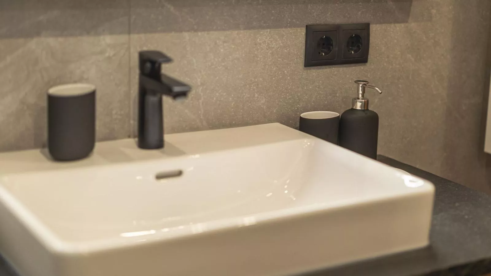 Siedelhütte-Bathroom