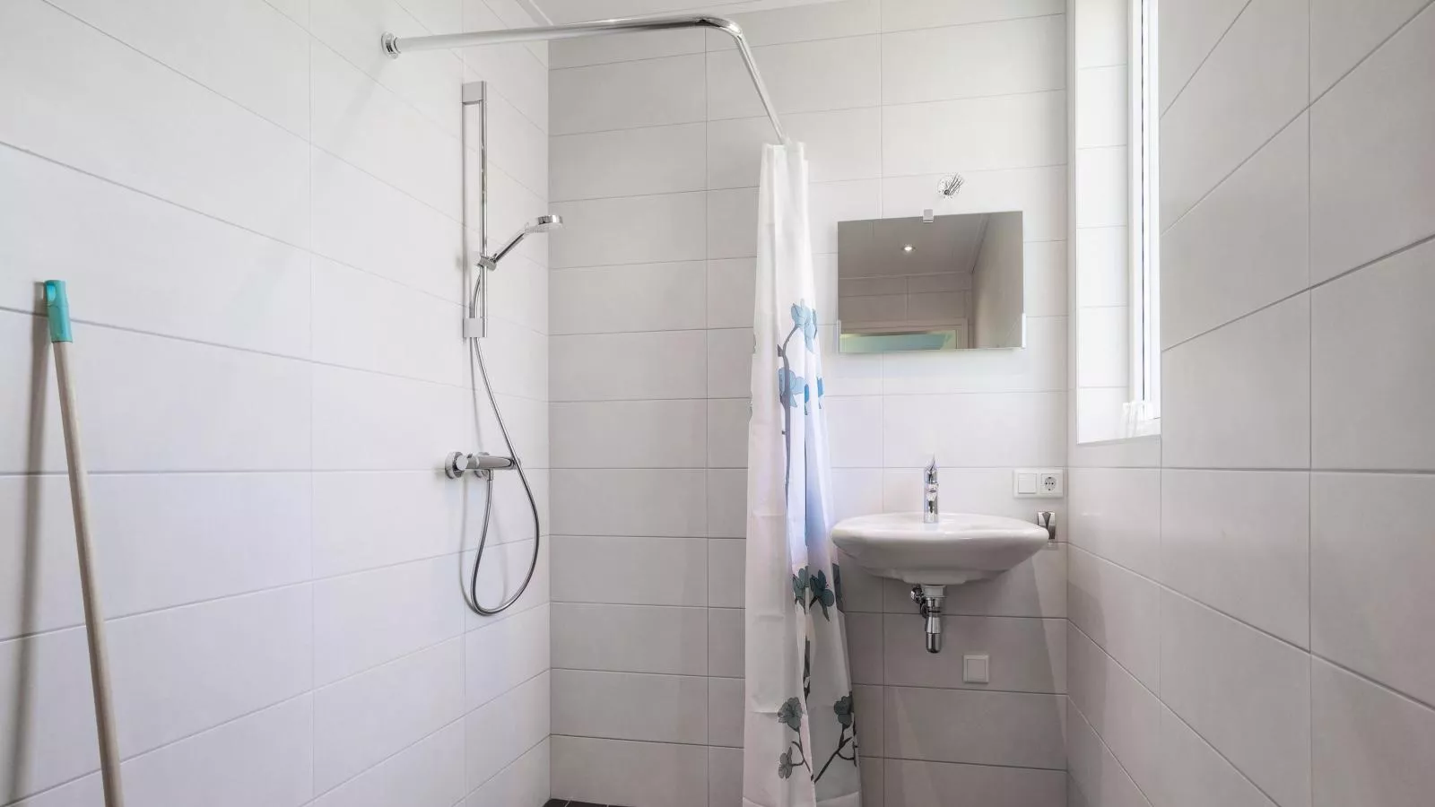 Bij de Buren-Bathroom
