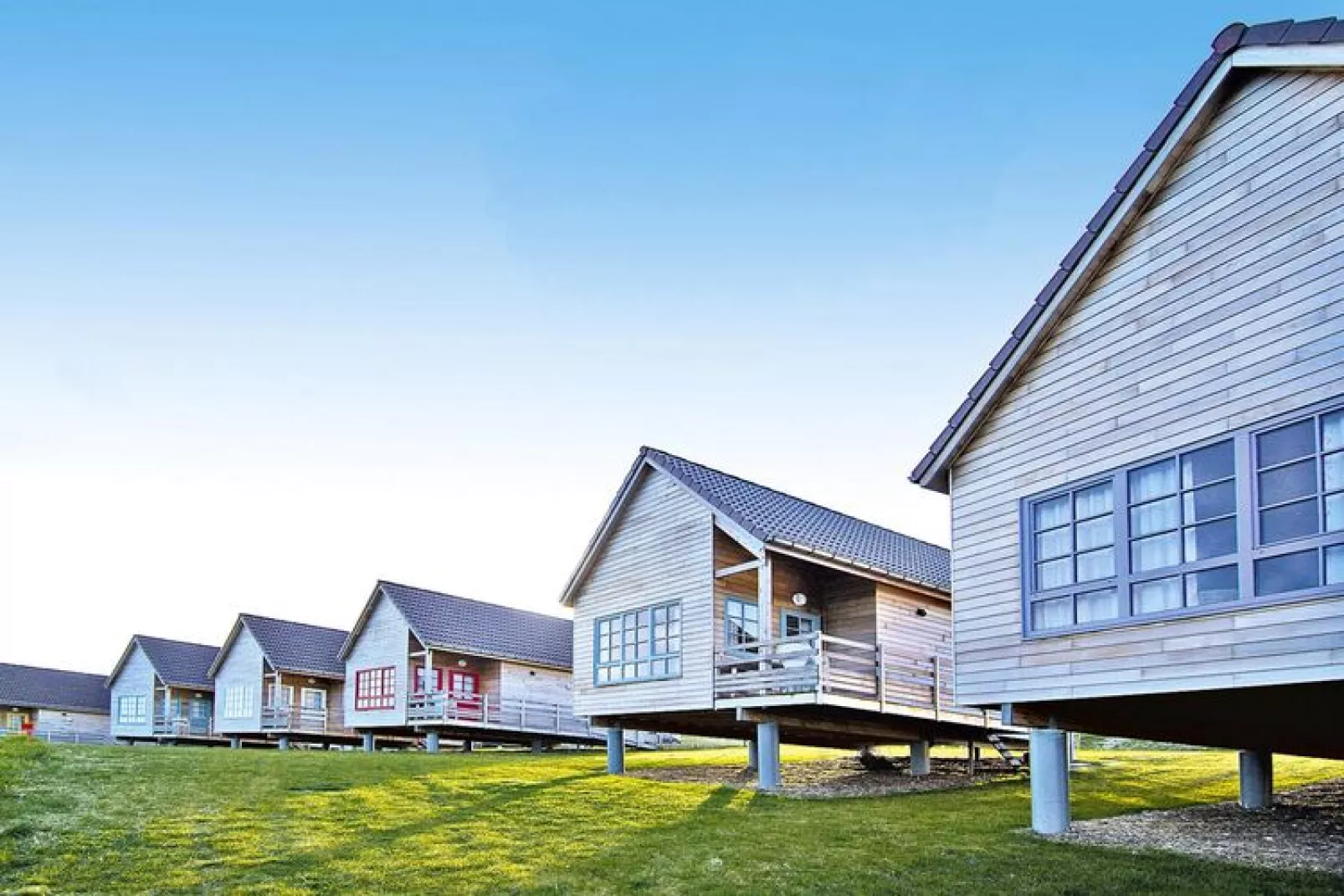 Residence Le Domaine du Val Grand-Laviers // T3-Exterior summer