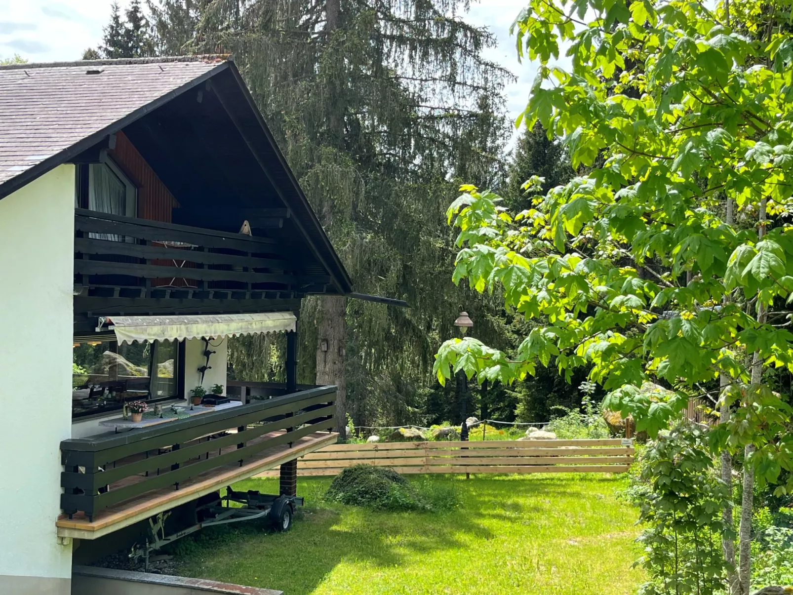 Habsberg-Outside