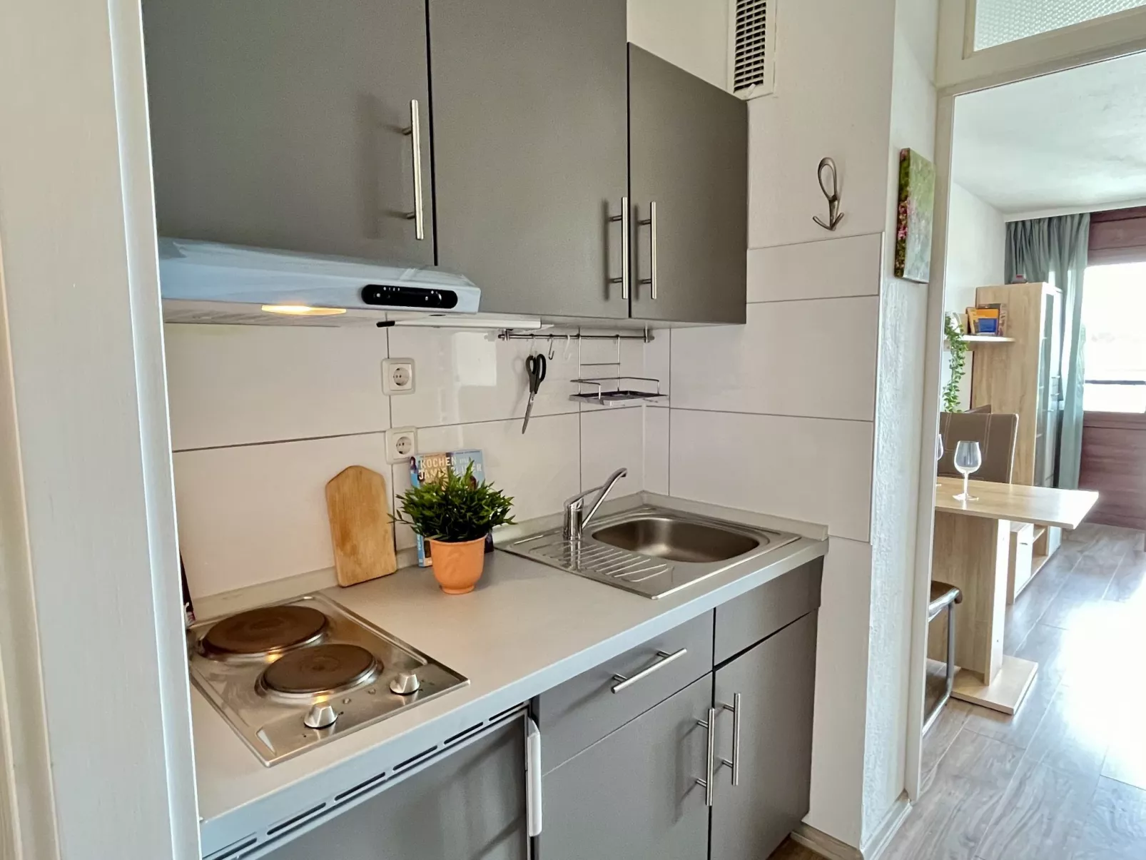 Wald und Wiese (B 94)-Inside