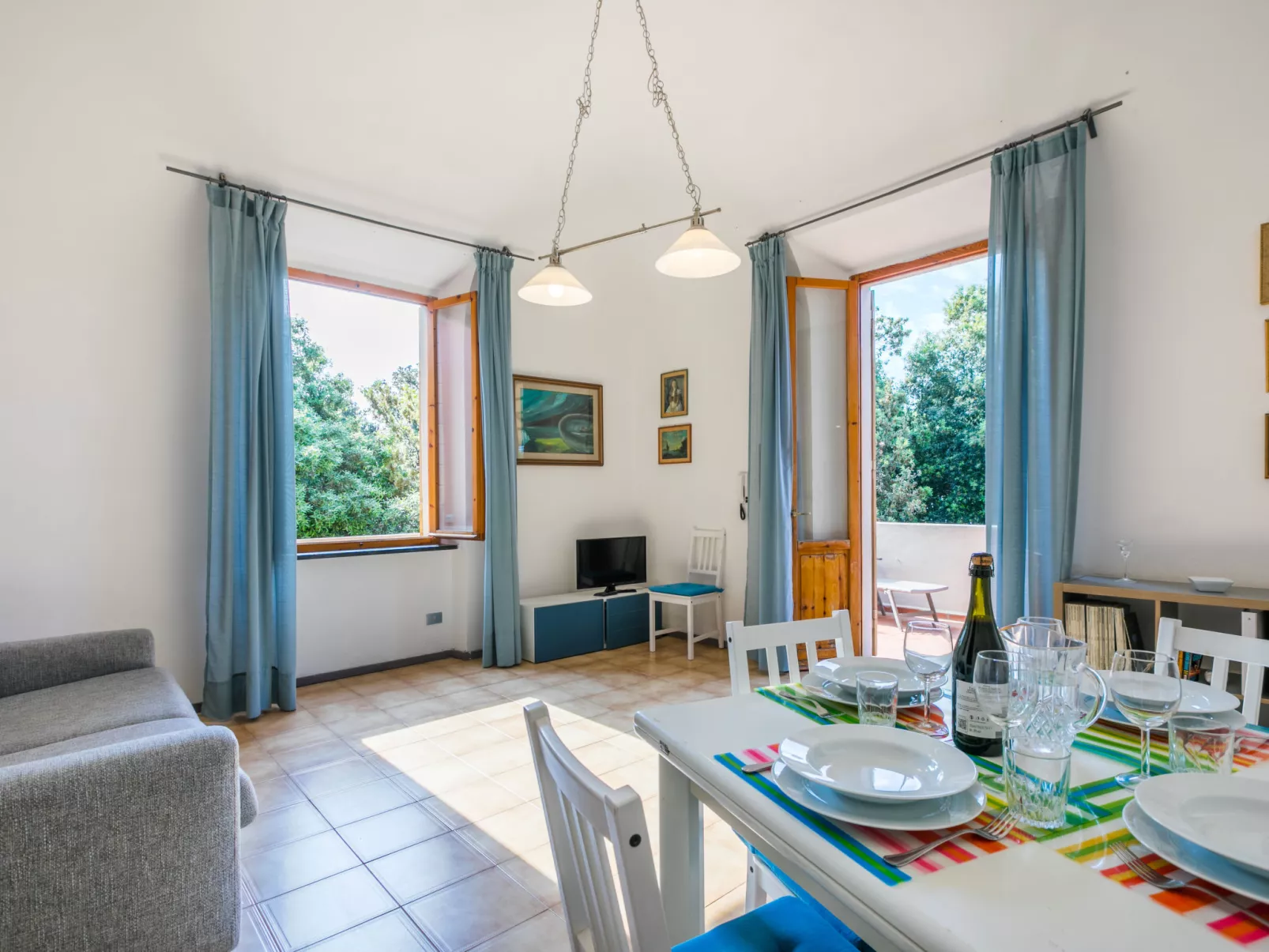 Beach home-Inside