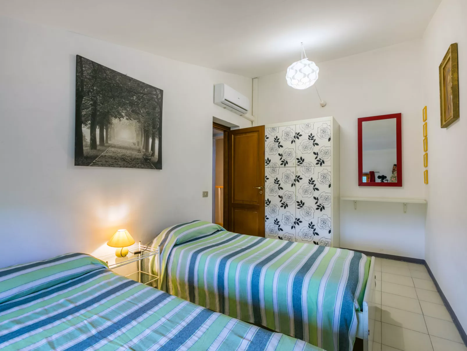 Beach home-Inside