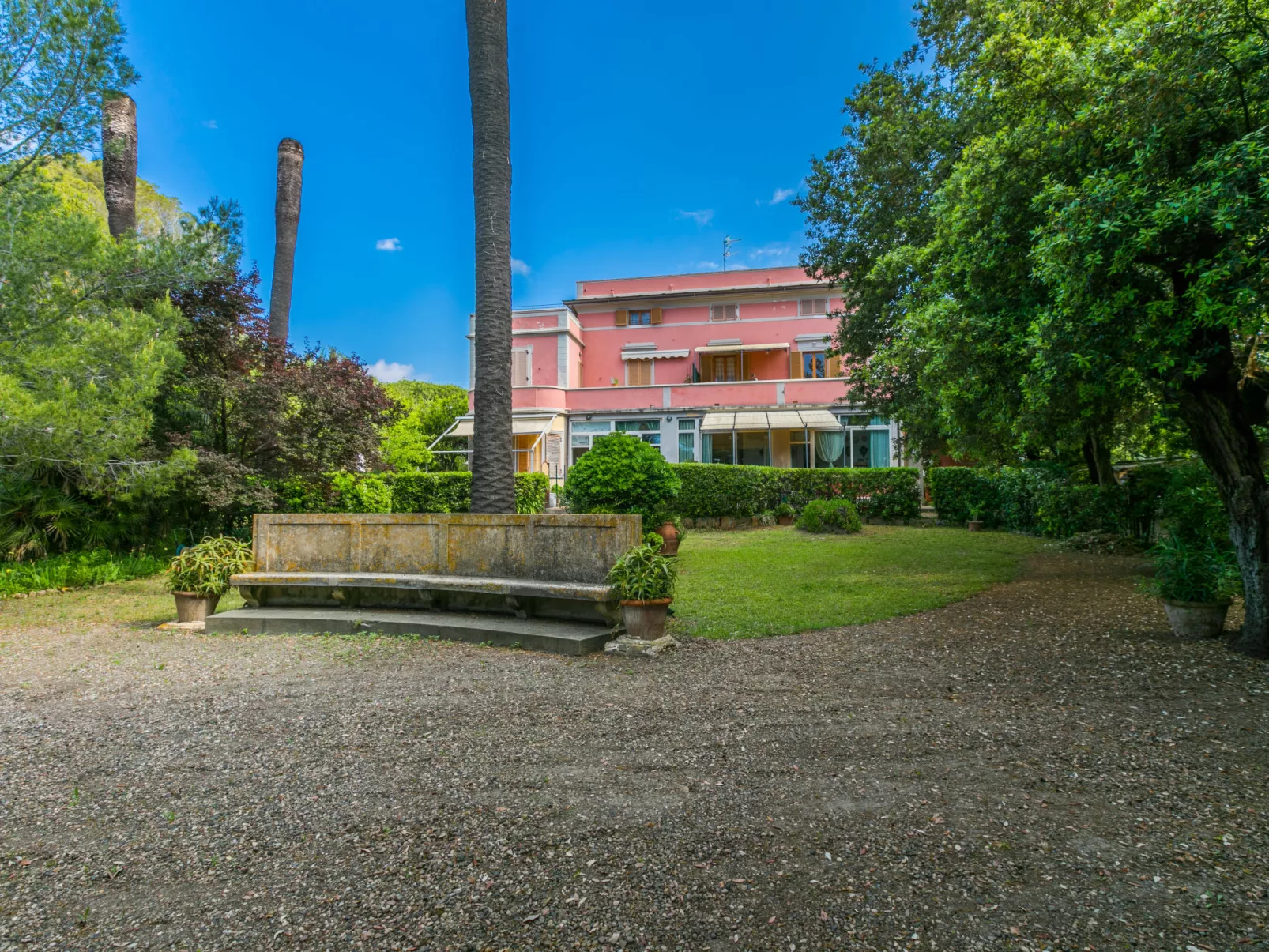 Beach home-Outside