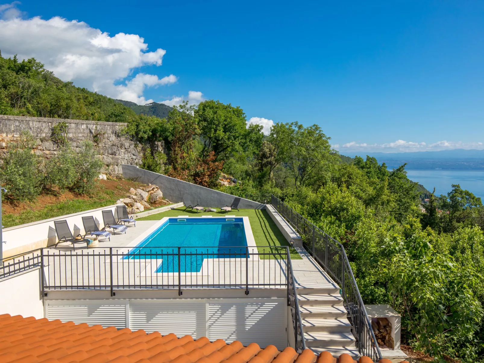 Villa Alba-Outside