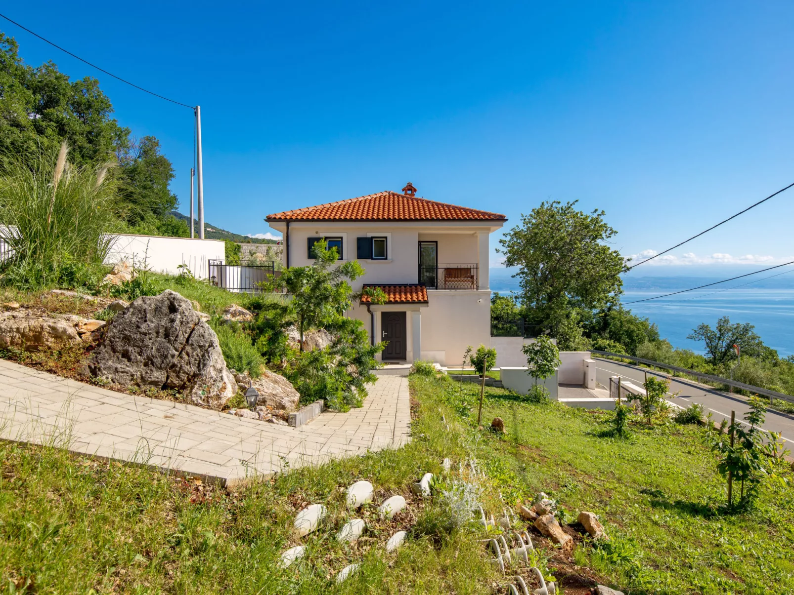 Villa Alba-Outside