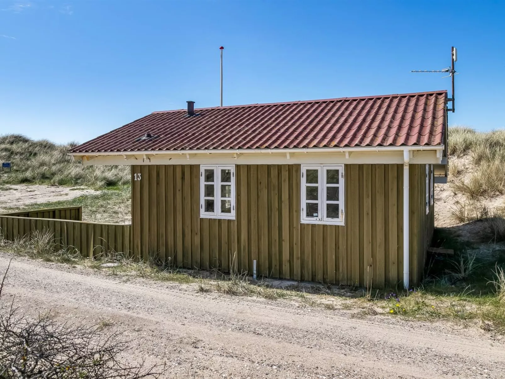 "Guthfrith" - 100m from the sea-Outside
