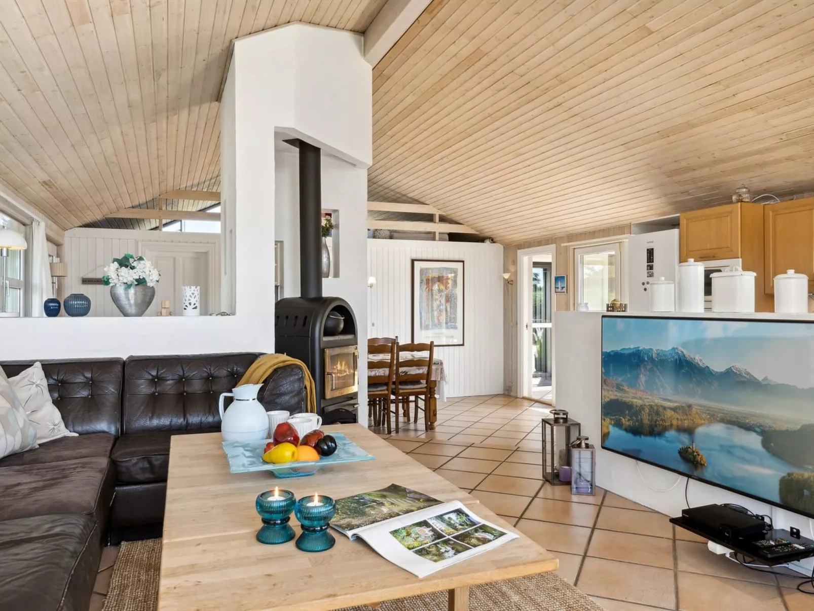 "Alrune" - 800m from the sea-Inside