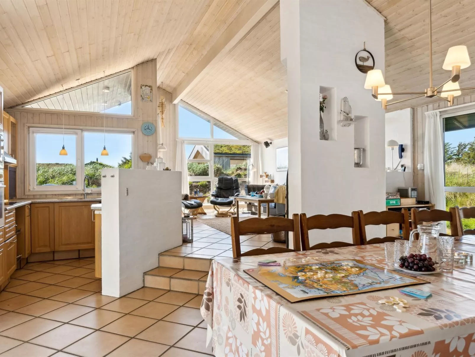 "Alrune" - 800m from the sea-Inside