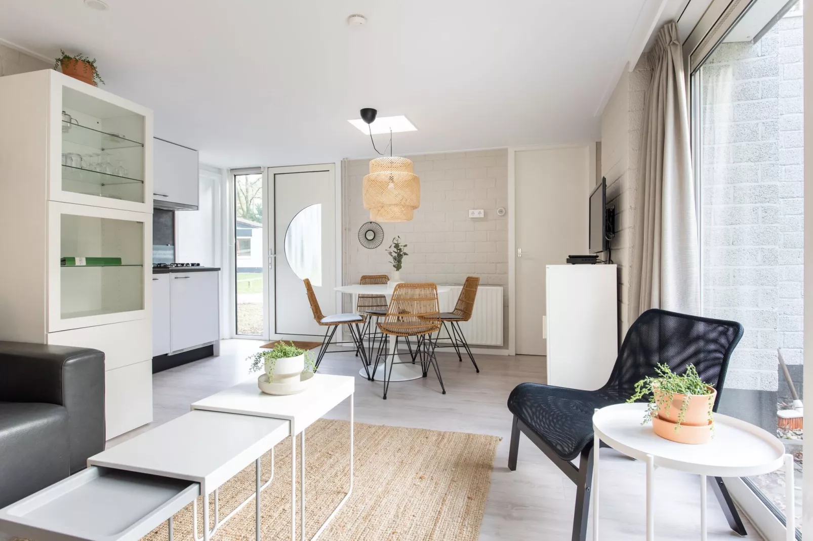 Vakantiepark de Berkenhorst 10-Living room