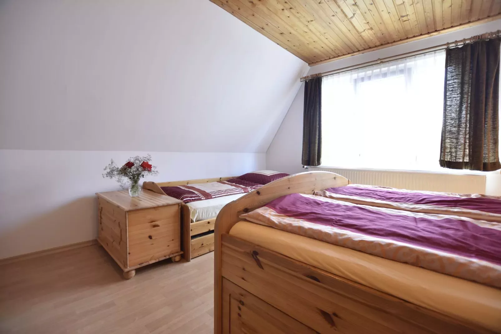 Schwalbenhof im Reetdachhaus-Bedroom
